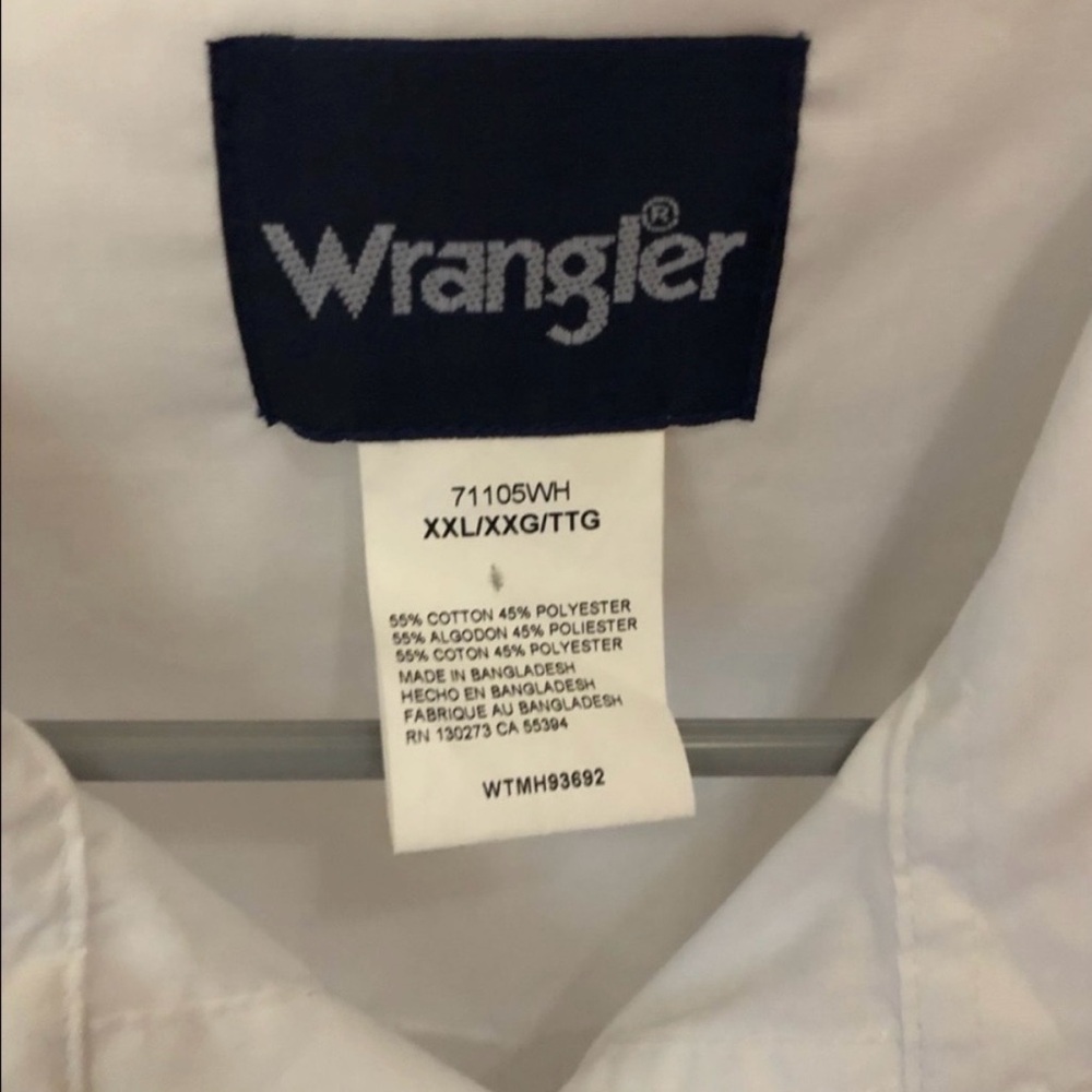 Wrangler Classic White Shirt - Picture 2 of 2